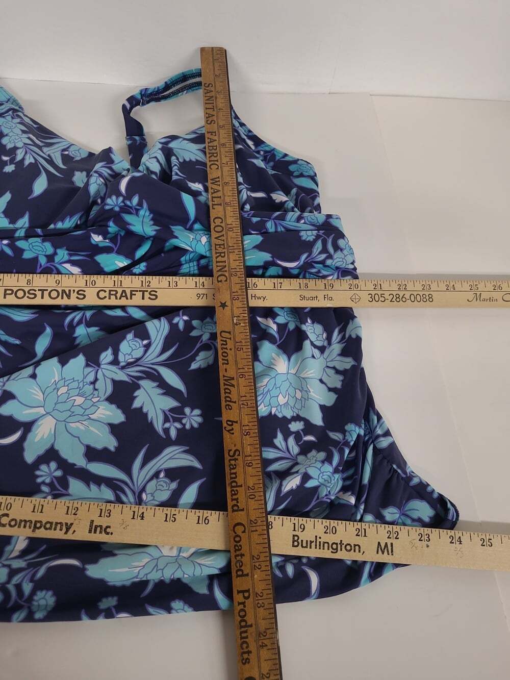 Lands' End Tankini Top Women's Size 22W Built in Bra Underwire Adjustable Straps - Picture 3 of 6